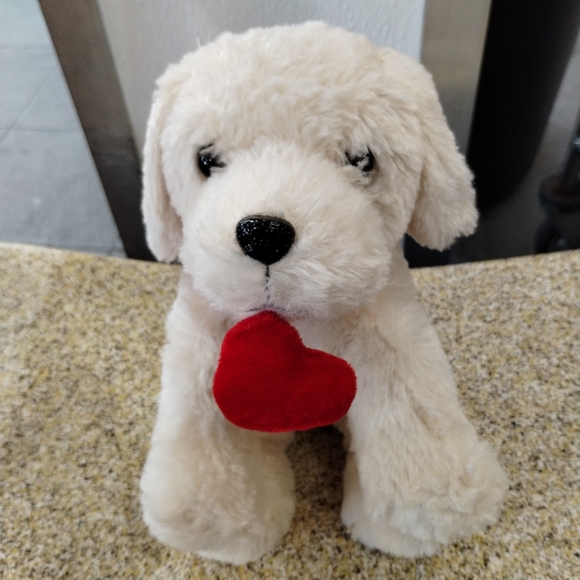 โBeverly Hills Teddy Bear Co. Valentine Dog Plush with Heart 9โ - Picture 3 of 14